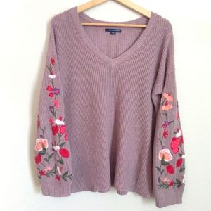 American Eagle Outfitters Floral Embroidered Sweater Oversized Size Small